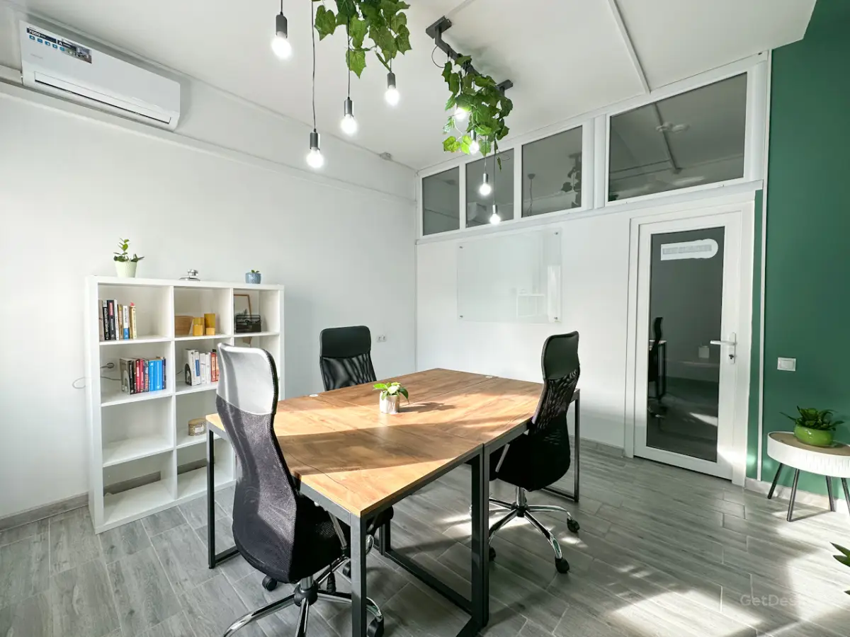 Коворкинг "Go&Work"