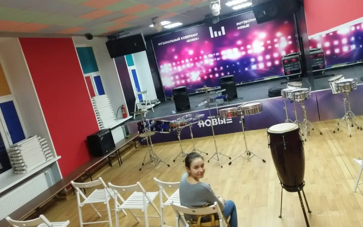 Волна, коворкинг-центр для музыкантов