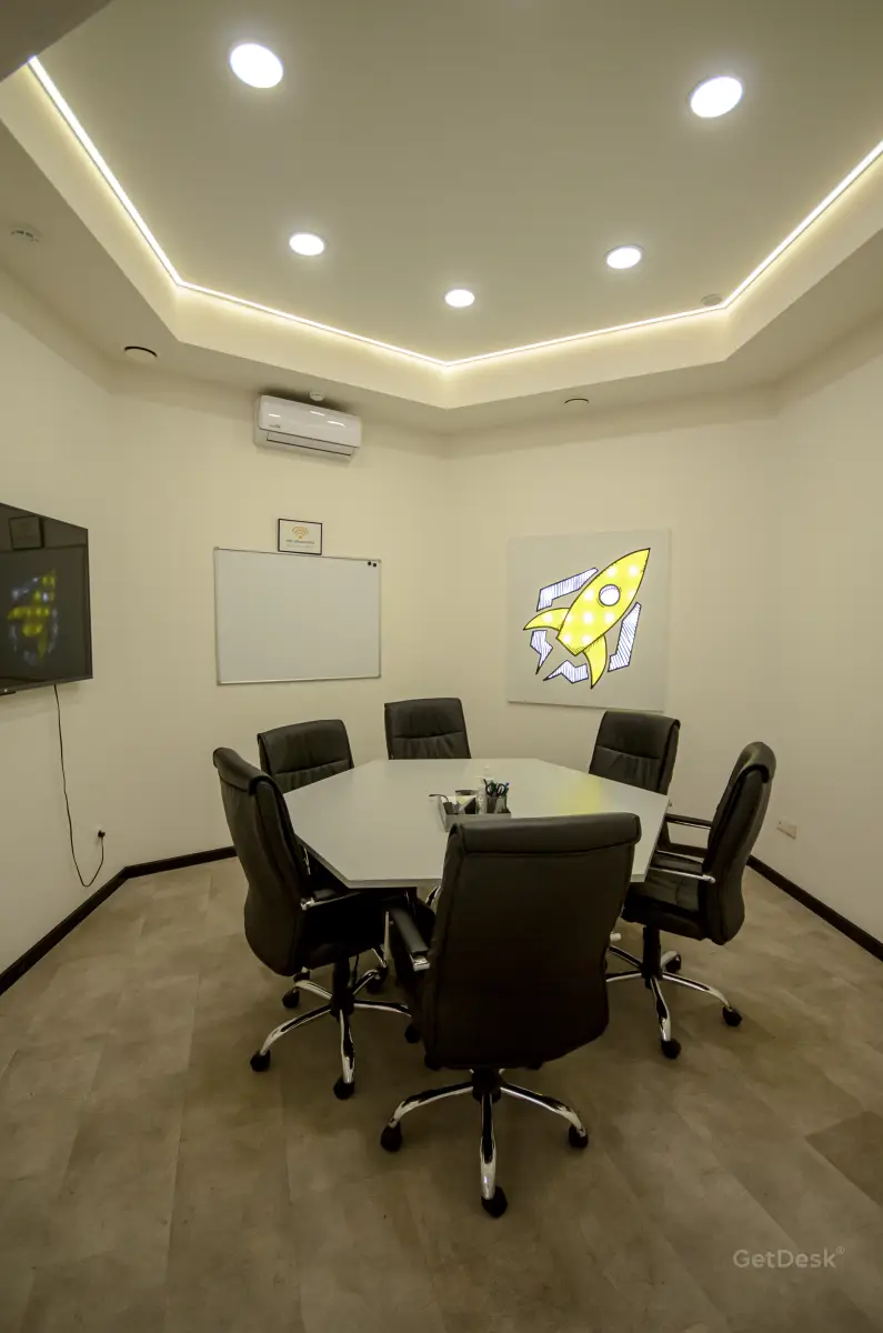 YellowRockets, коворкинг-центр